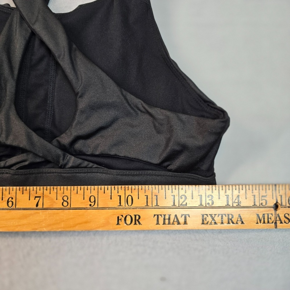 Fabletics Black Sports Bra Womens Small Medium Strappy Cross Back Medium Support - Picture 4 of 5